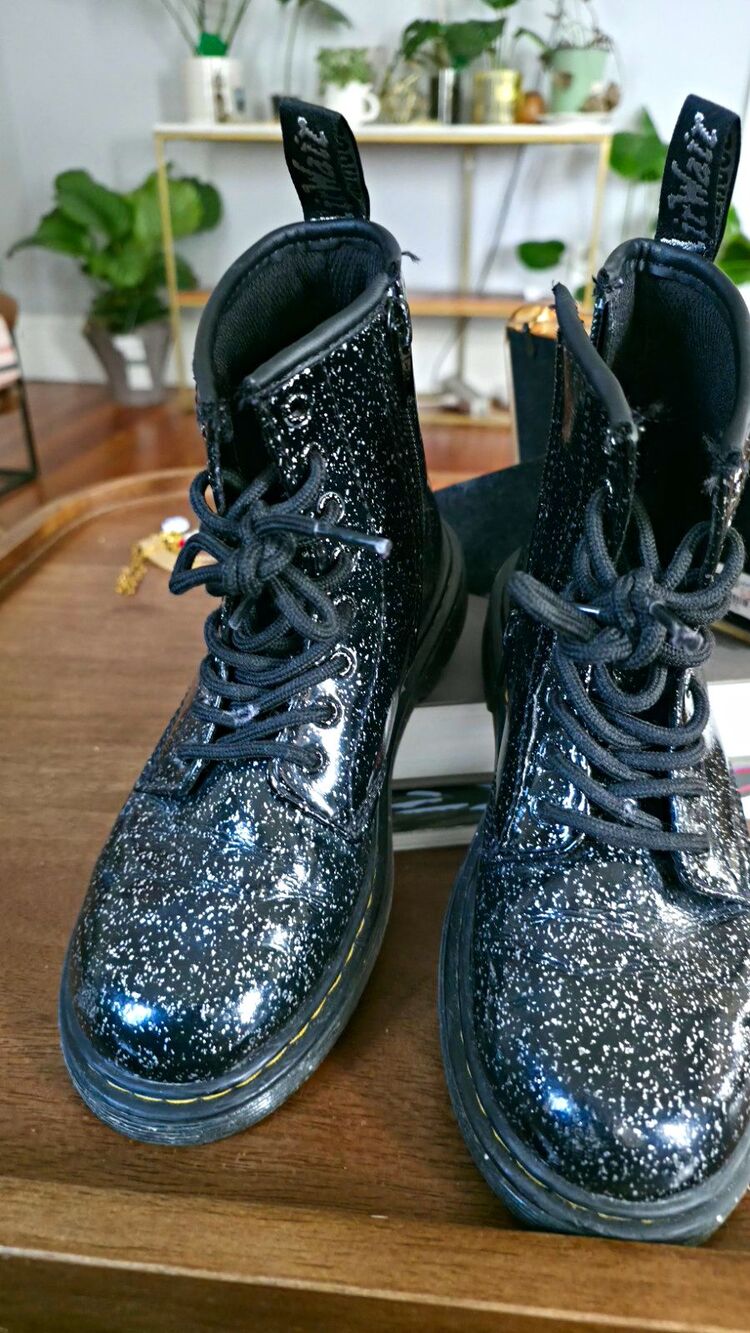 Dr Martens 1460 Cosmic Glitter Sparkles Black Patent Leather Boots Kids US 3